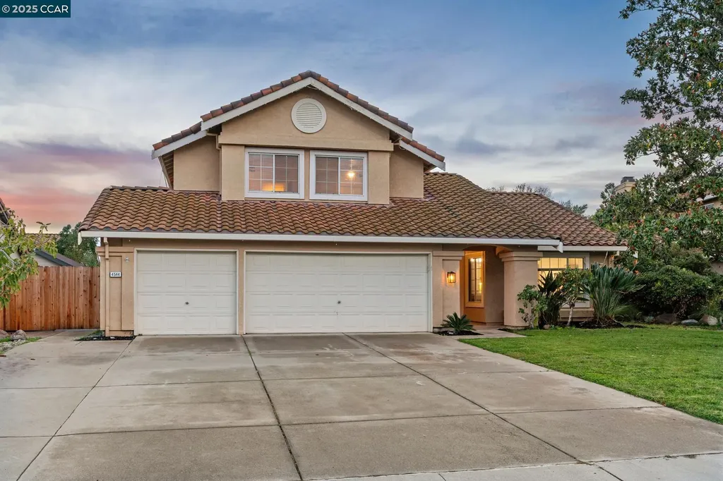 4544 La Vista Court Oakley CA 94561