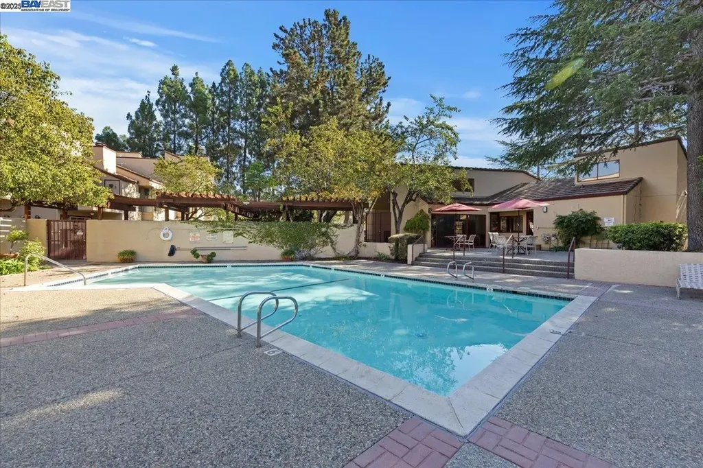 25912 Hayward Boulevard Hayward CA 94542