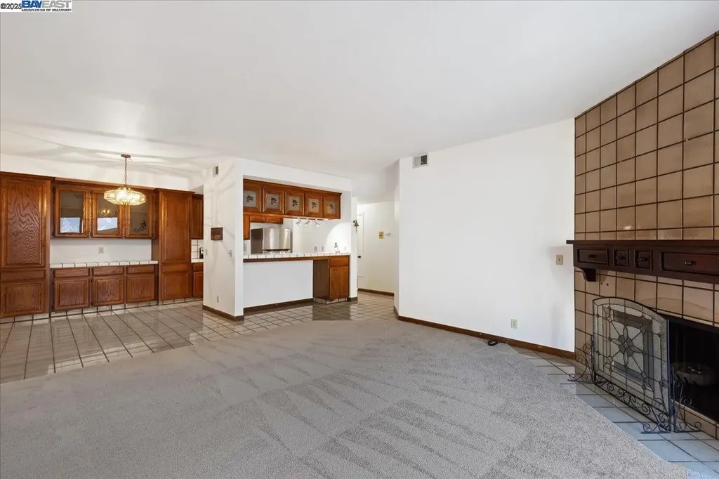 25912 Hayward Boulevard Hayward CA 94542