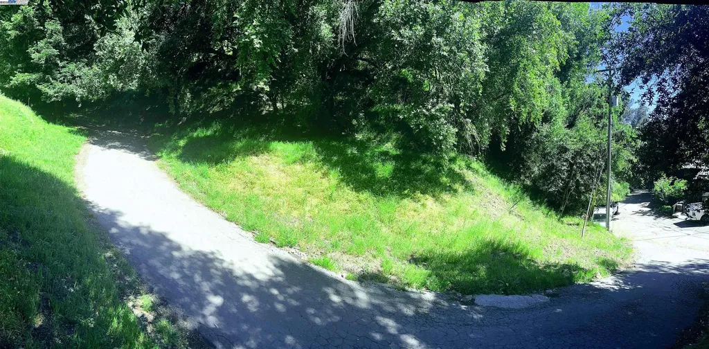 00 Willowbank Court Oakland CA 94611