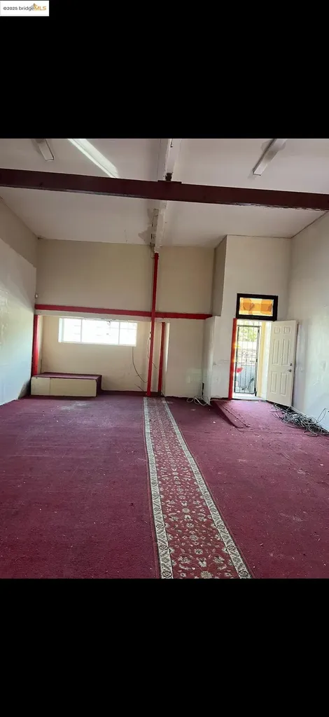 5609 Foothill Boulevard Oakland CA 94605