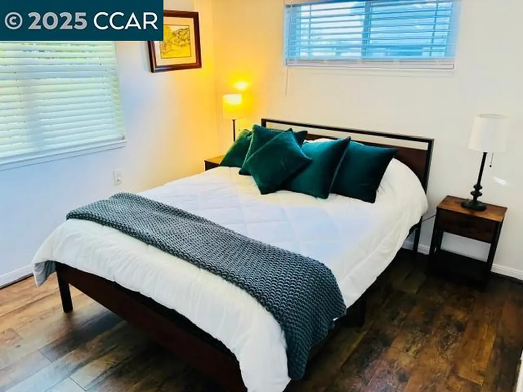 4245 Valley Avenue Martinez CA 94553