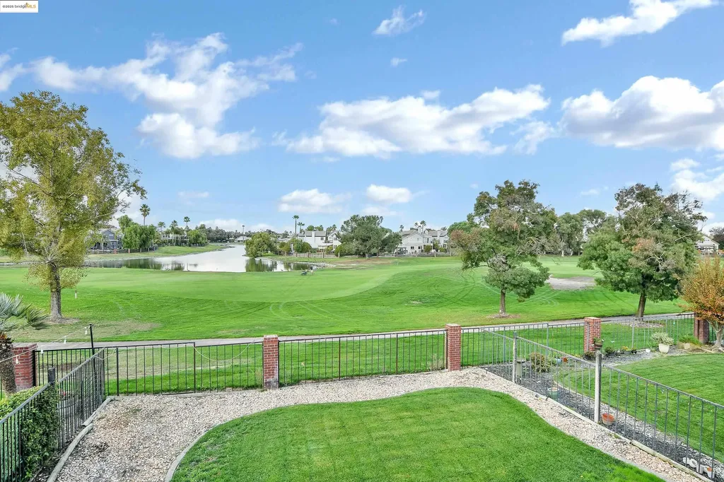 2675 Cherry Hills Drive Discovery Bay CA 94505