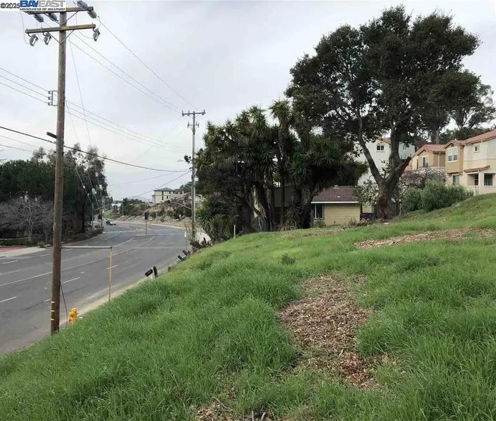 26660 Hayward Boulevard Hayward CA 94542