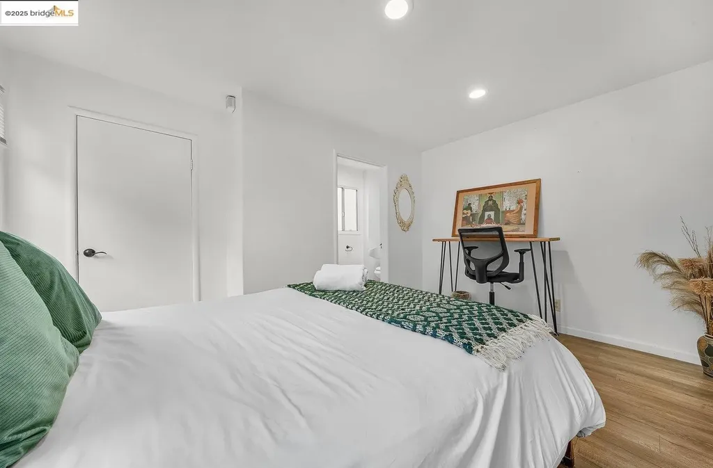 2162 35th Avenue Oakland CA 94601