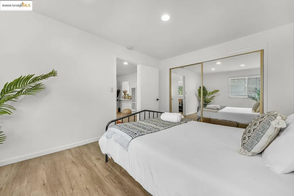 2162 35th Avenue Oakland CA 94601