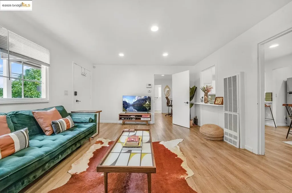 2162 35th Avenue Oakland CA 94601