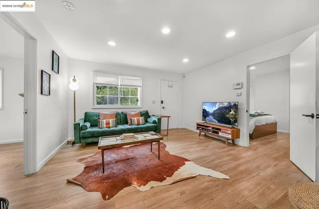 2162 35th Avenue Oakland CA 94601