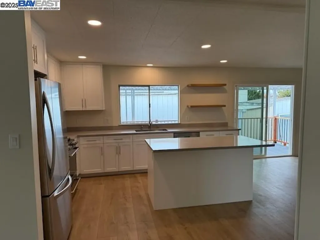 4141 Deepcreek Fremont CA 94555