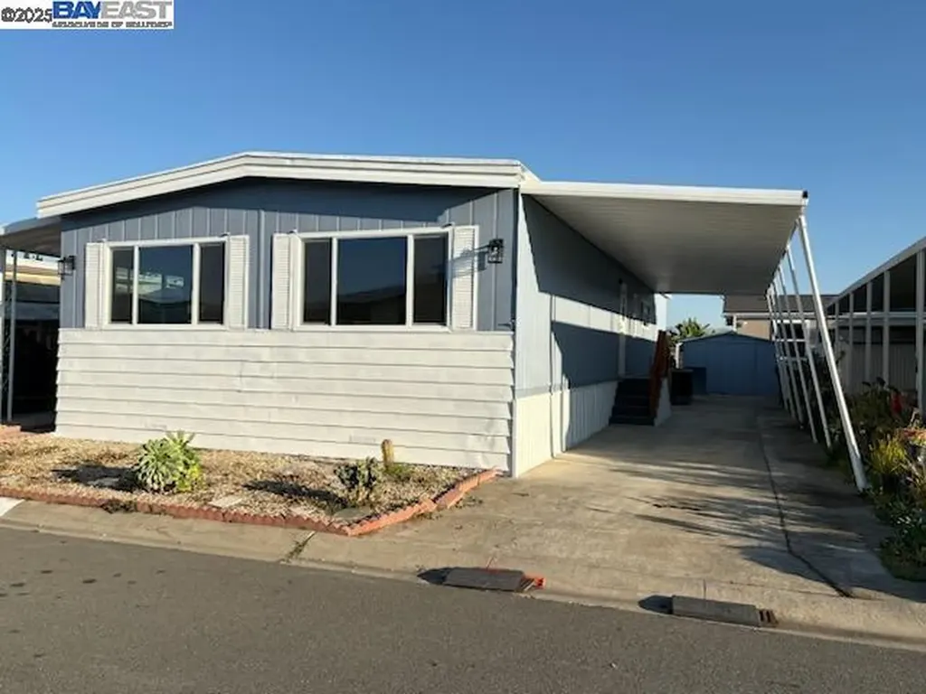 4141 Deepcreek Fremont CA 94555
