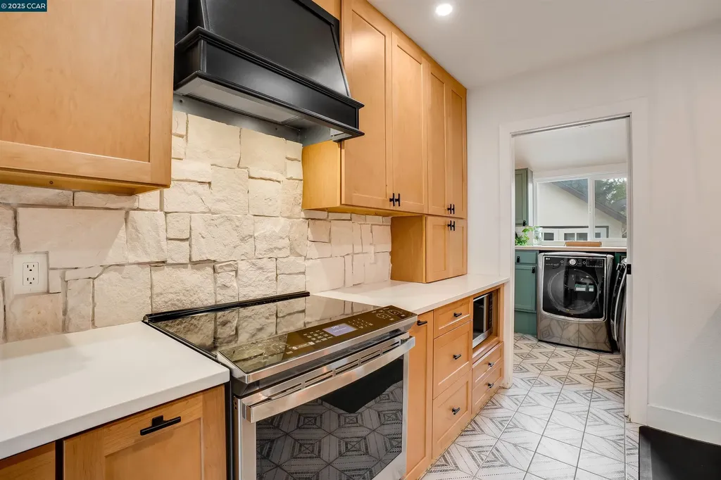 17 Hanns Avenue Vallejo CA 94590