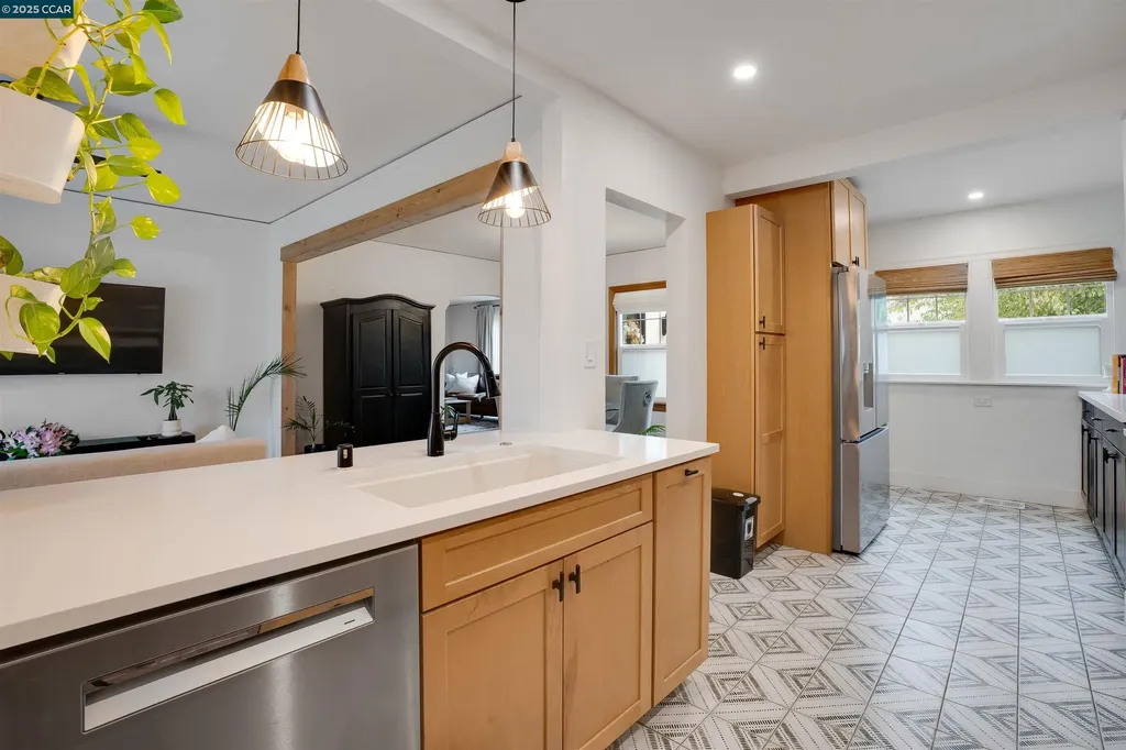 17 Hanns Avenue Vallejo CA 94590