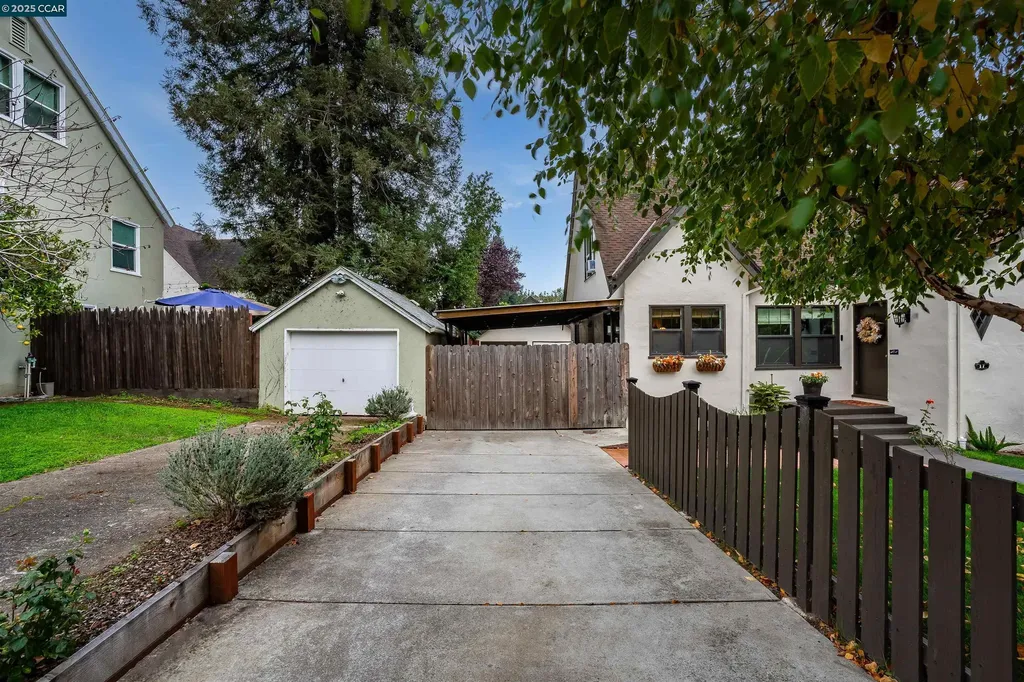 17 Hanns Avenue Vallejo CA 94590