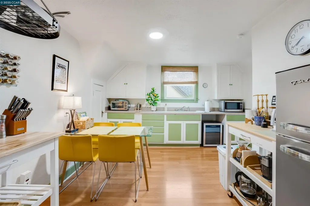 17 Hanns Avenue Vallejo CA 94590