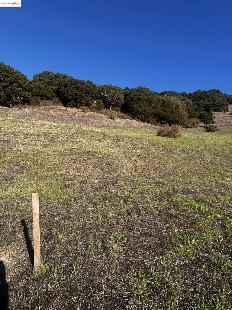 7 Abbie Lane El Sobrante CA 94803