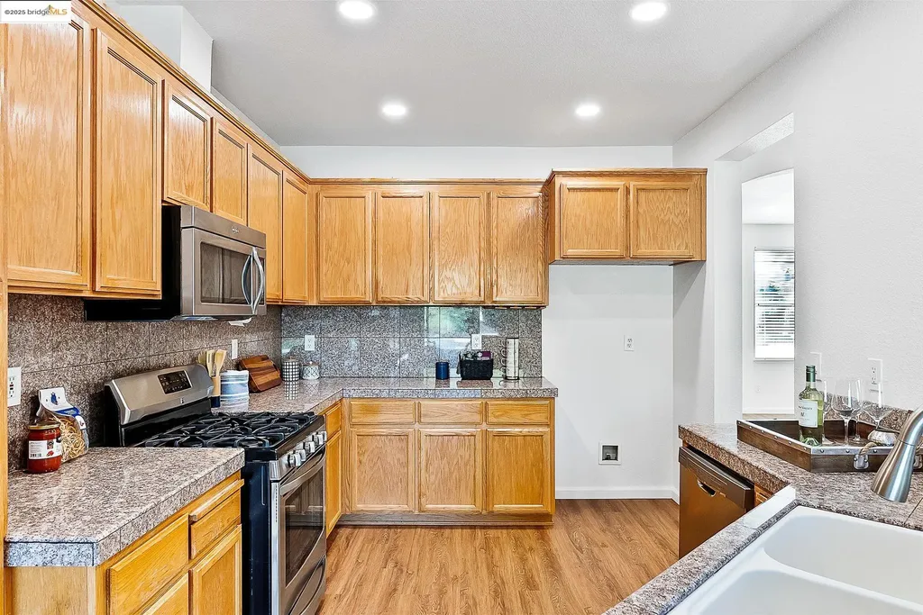 1879 Mount Conness Way Antioch CA 94531