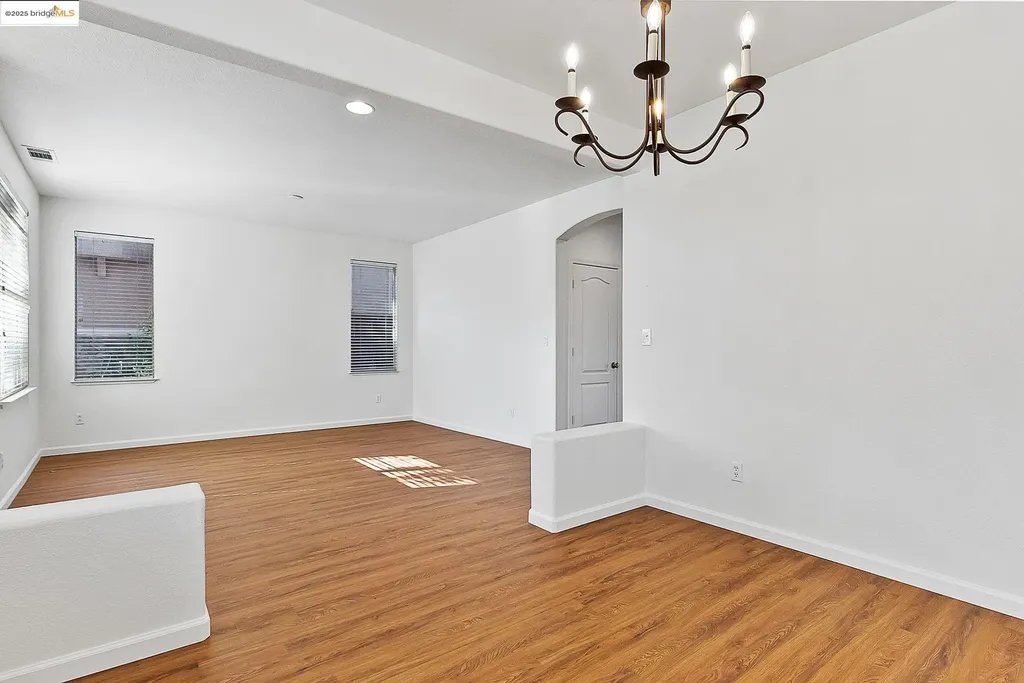 1879 Mount Conness Way Antioch CA 94531