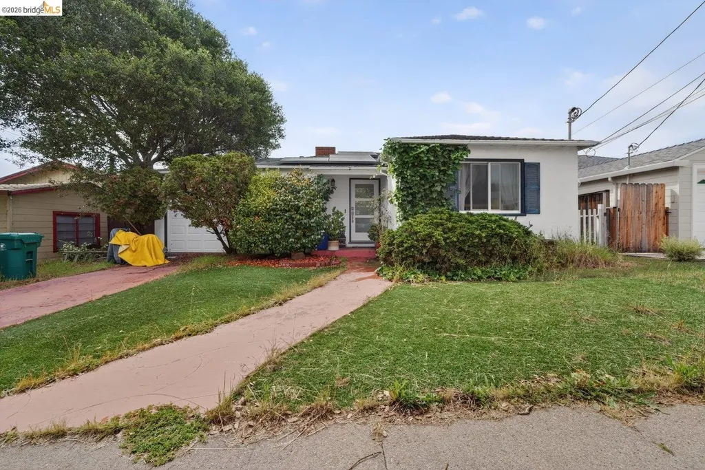 5716 Fresno Avenue Richmond CA 94804