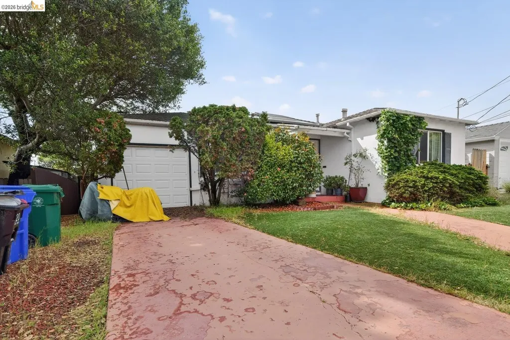 5716 Fresno Avenue Richmond CA 94804