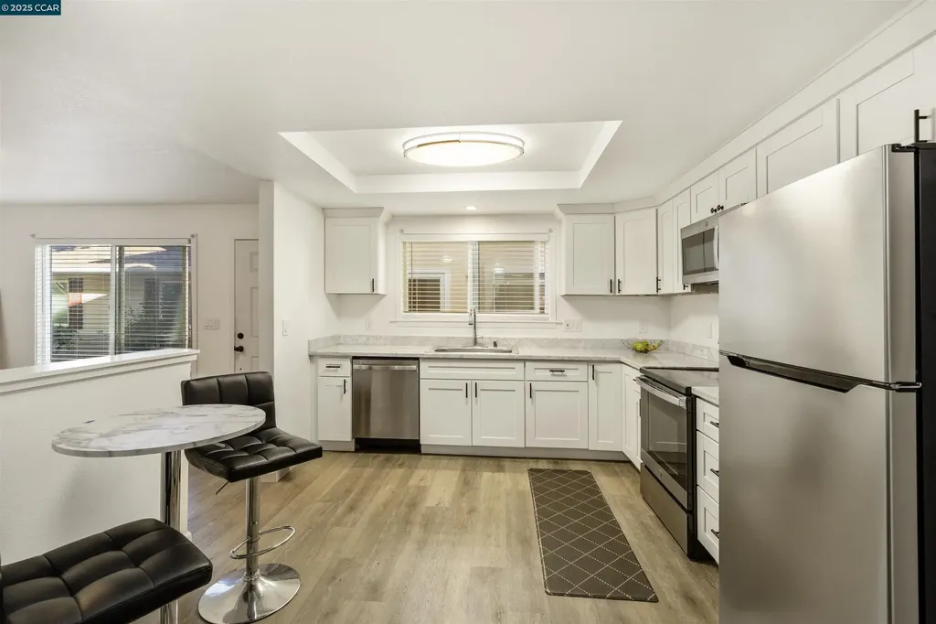 2593 El Portal Drive San Pablo CA 94806