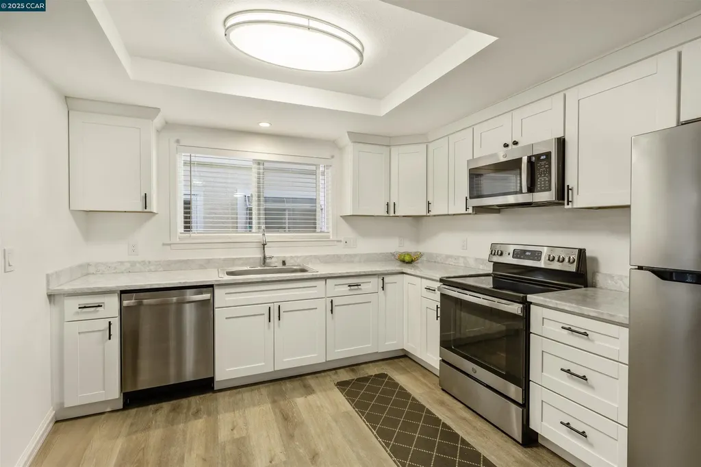 2593 El Portal Drive San Pablo CA 94806