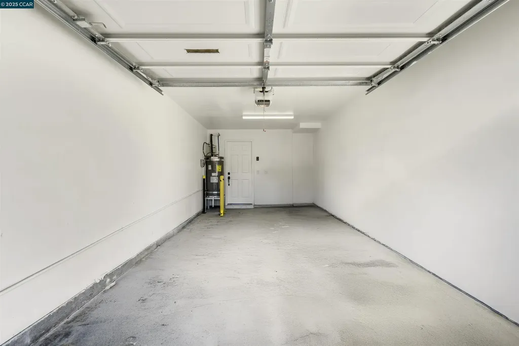 2593 El Portal Drive San Pablo CA 94806