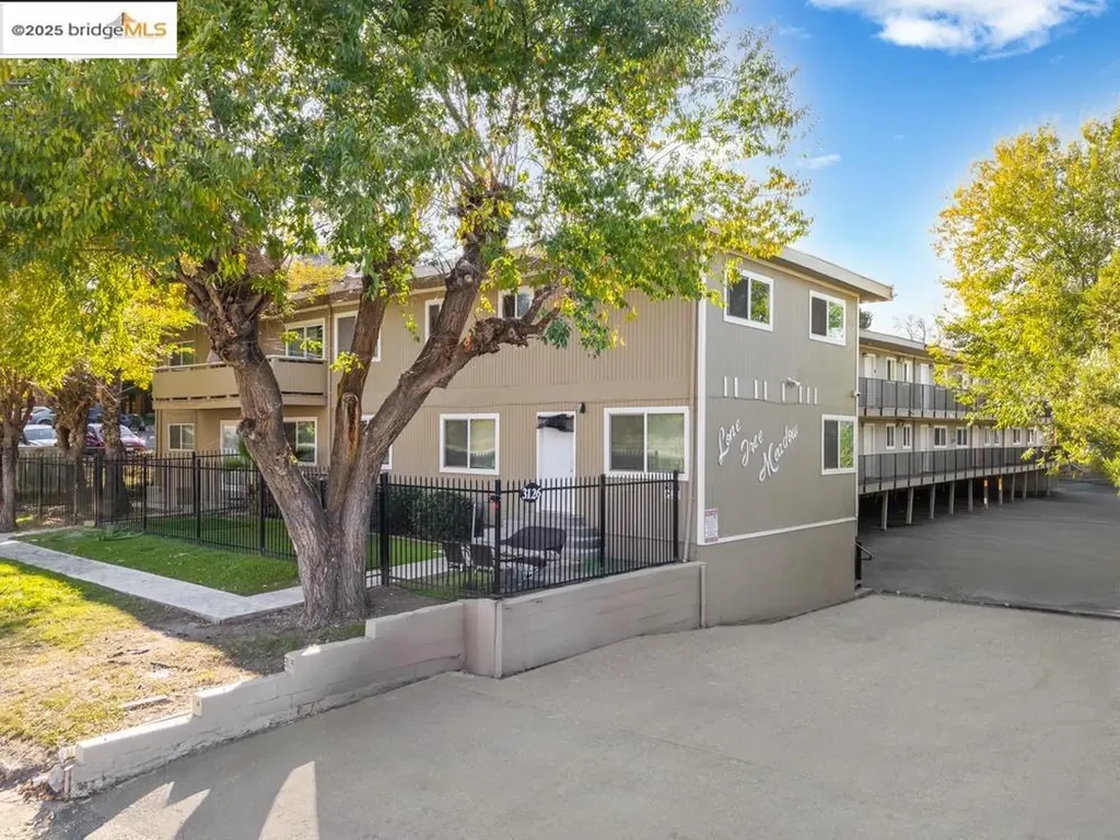 3126 Lone Tree Way Antioch CA 94509