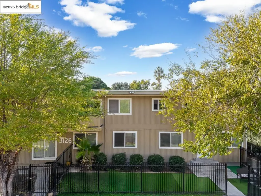 3126 Lone Tree Way Antioch CA 94509