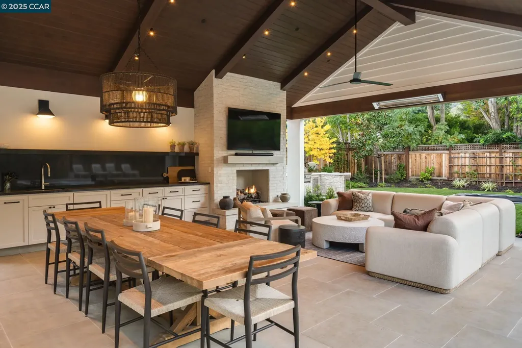 80 Dot Drive Alamo CA 94507