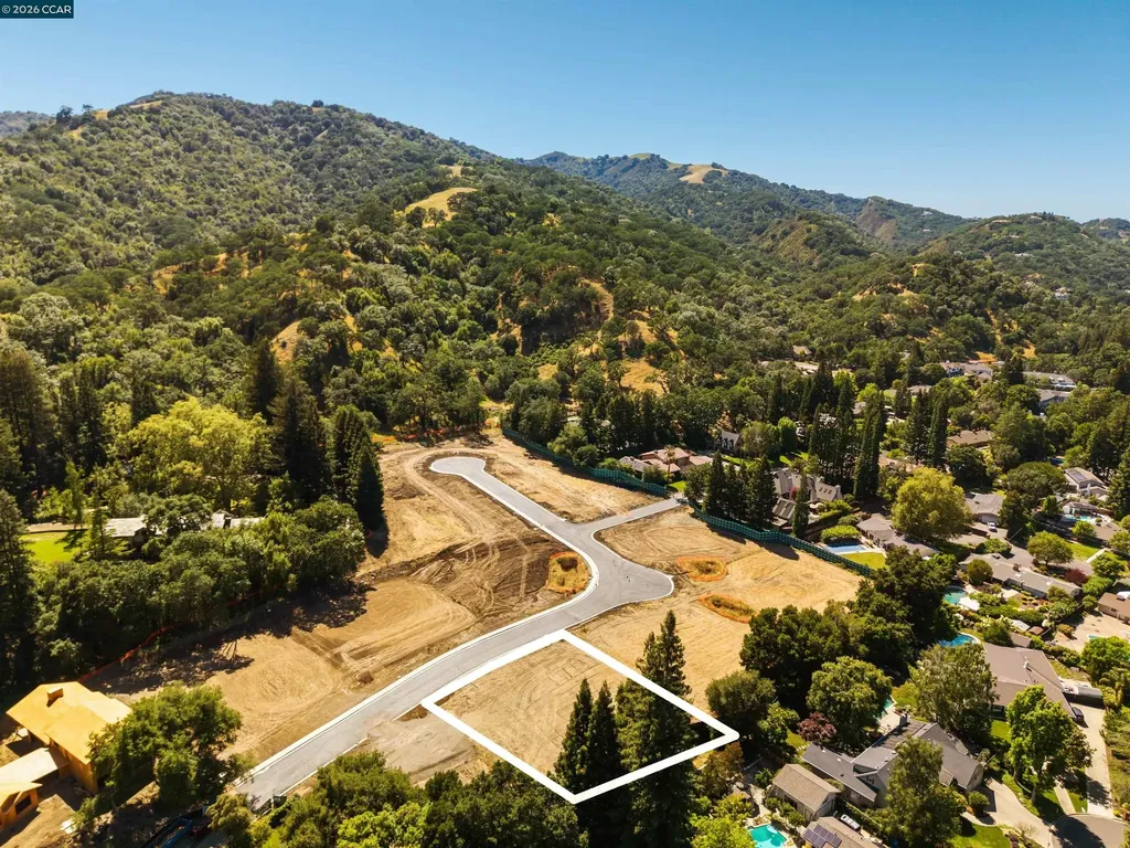 70 Dot Drive Alamo CA 94507