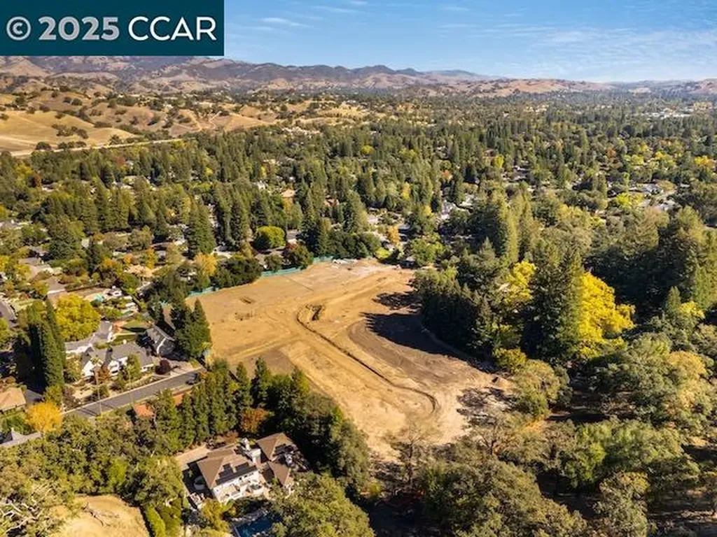 70 Dot Drive Alamo CA 94507