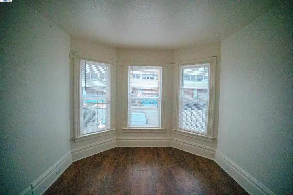 866 Isabella Street Oakland CA 94607