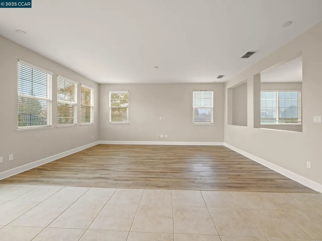 929 Painted Shore Court Oakley CA 94561