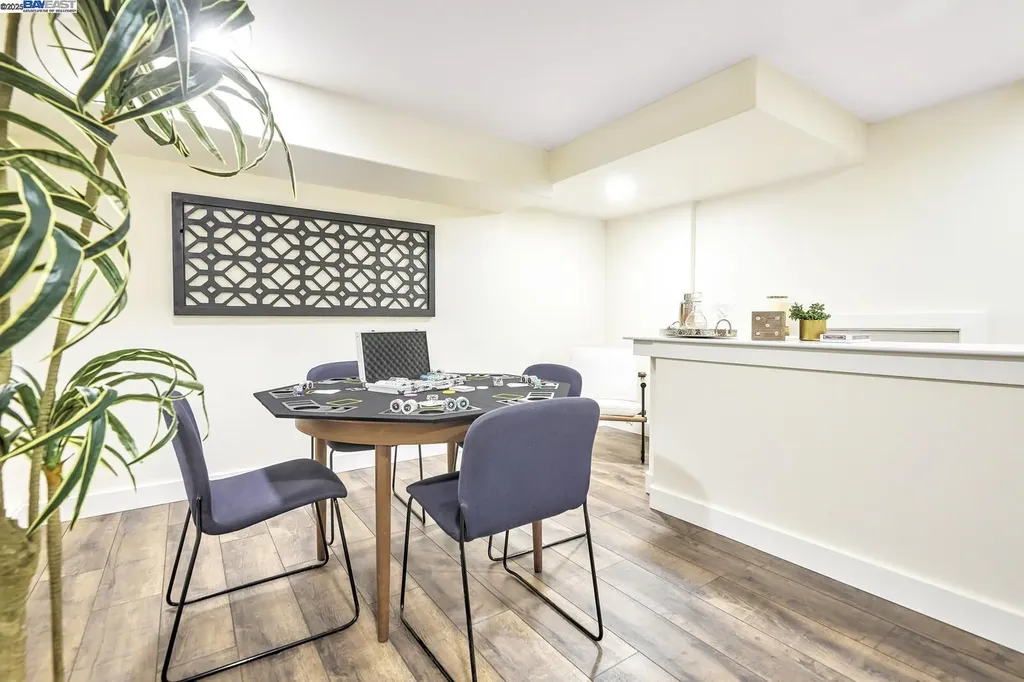 100 Sonia Street Oakland CA 94618