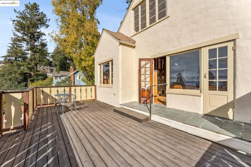 1444 Scenic Avenue Berkeley CA 94708