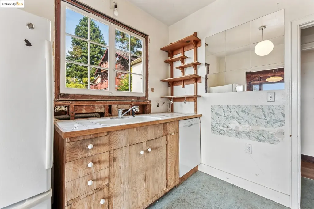 1444 Scenic Avenue Berkeley CA 94708