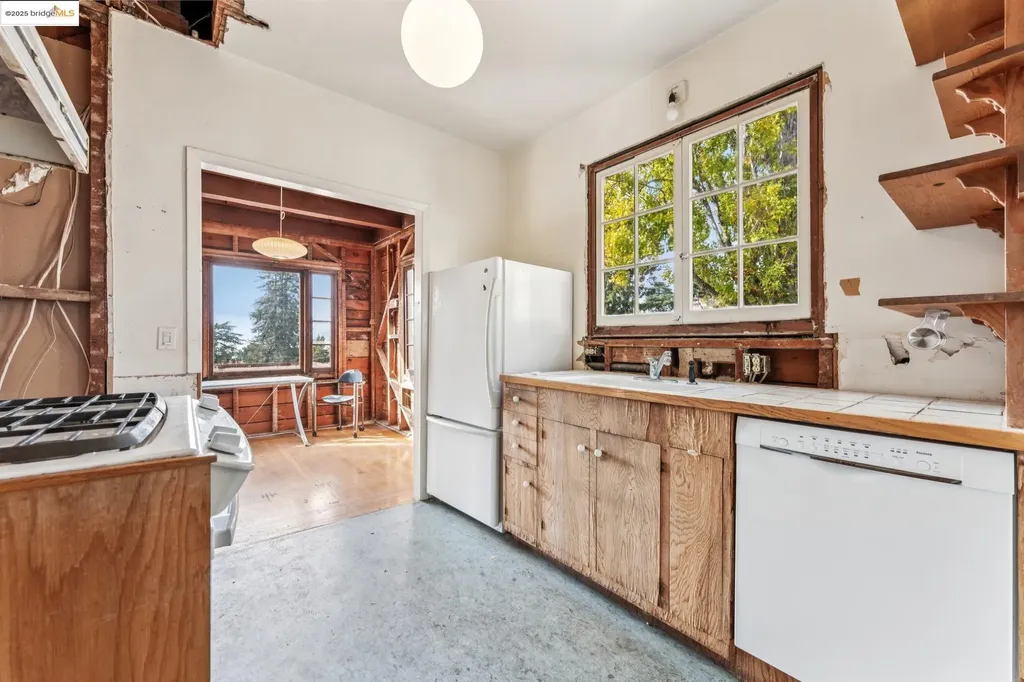 1444 Scenic Avenue Berkeley CA 94708
