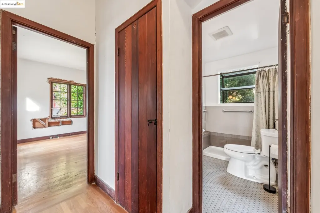 1444 Scenic Avenue Berkeley CA 94708