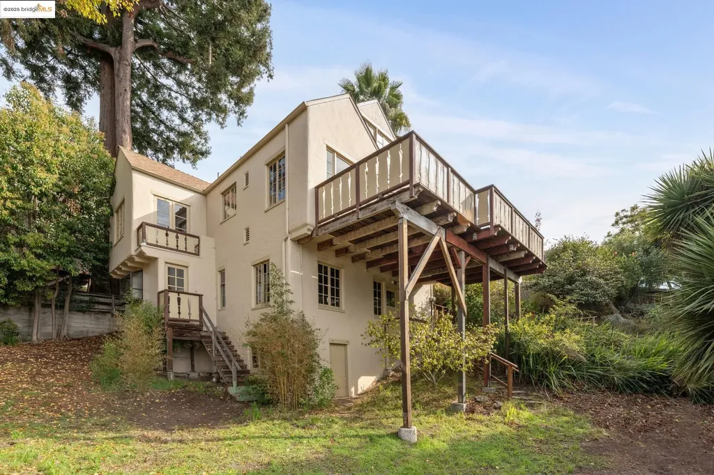 1444 Scenic Avenue Berkeley CA 94708