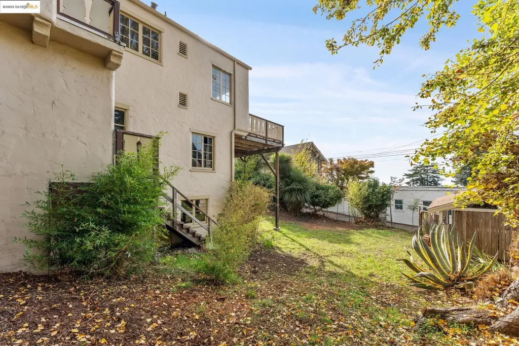 1444 Scenic Avenue Berkeley CA 94708