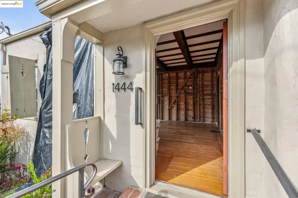 1444 Scenic Avenue Berkeley CA 94708