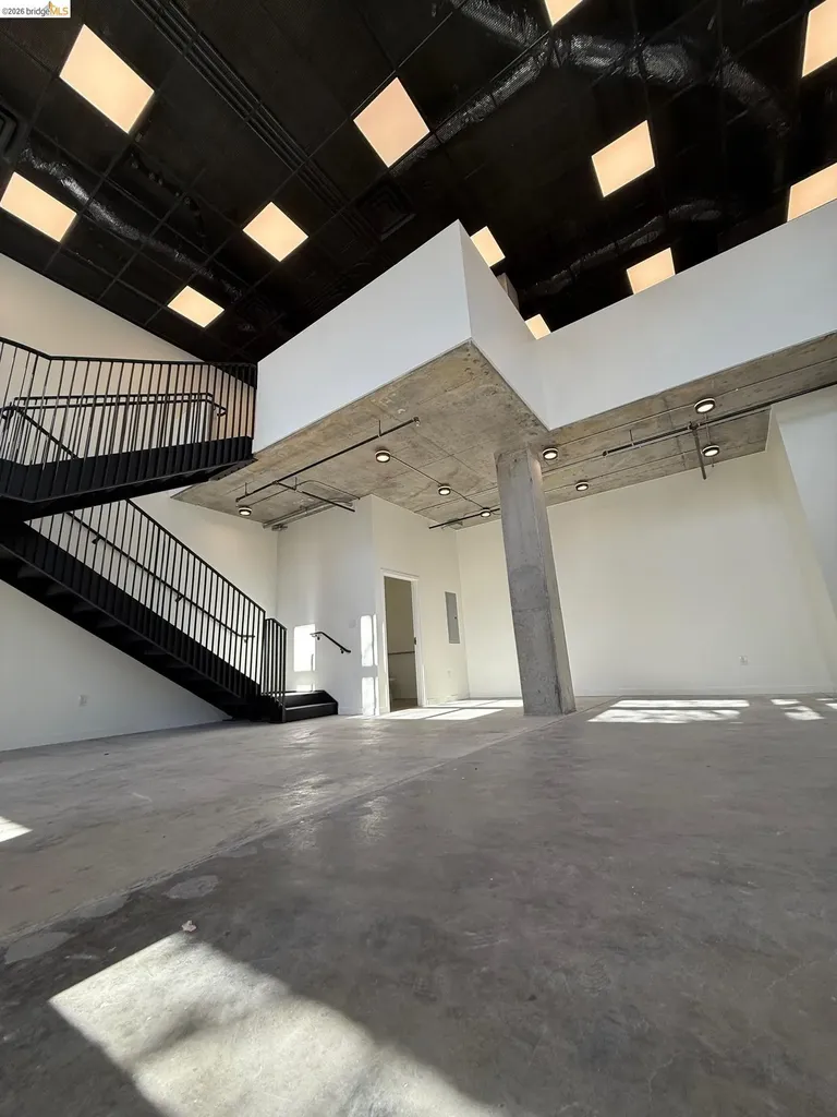 899 Clay Street Oakland CA 94607