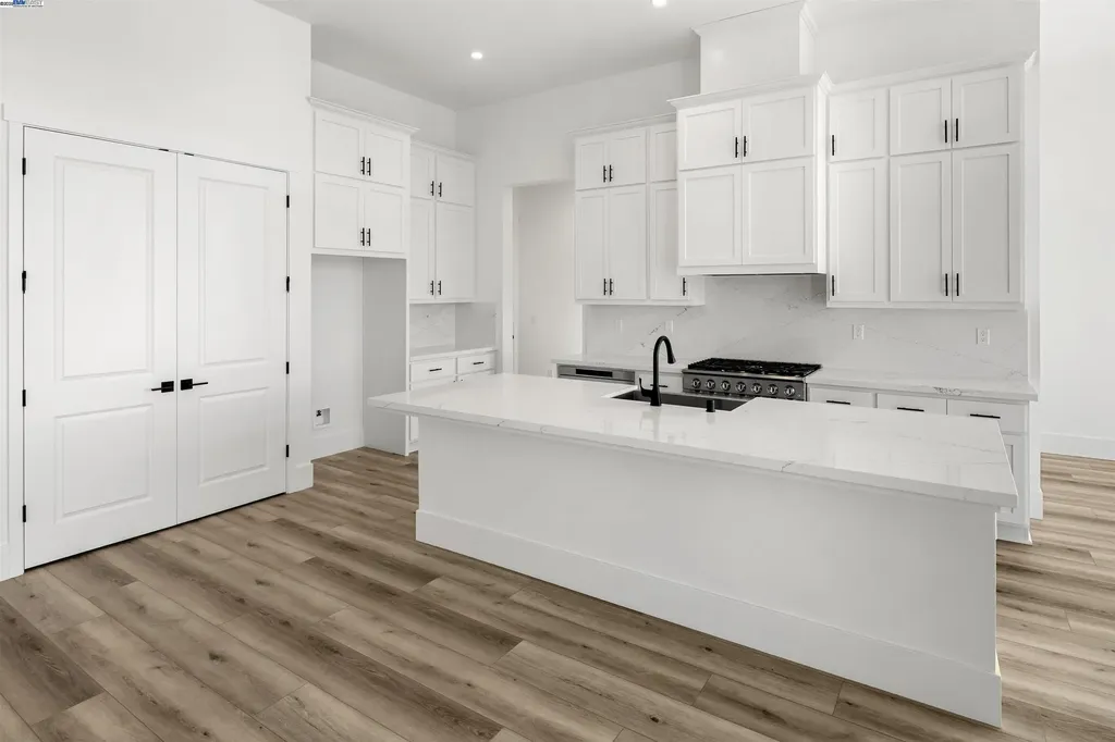 6012 Windsweep Road Bethel Island CA 94511