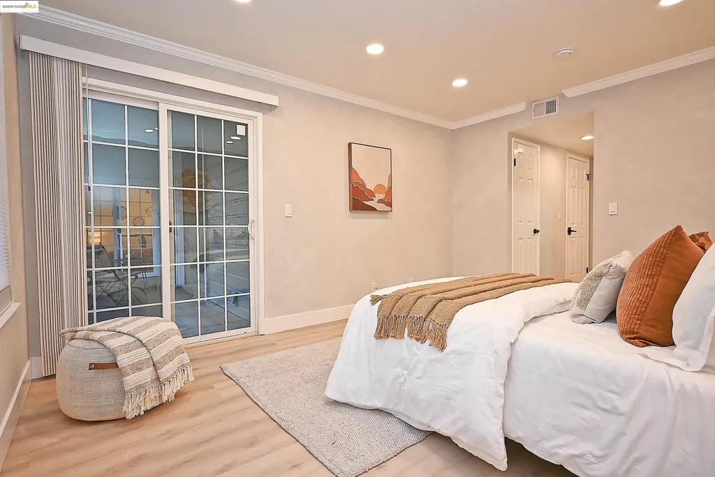 550 Canyon Oaks Drive Oakland CA 94605