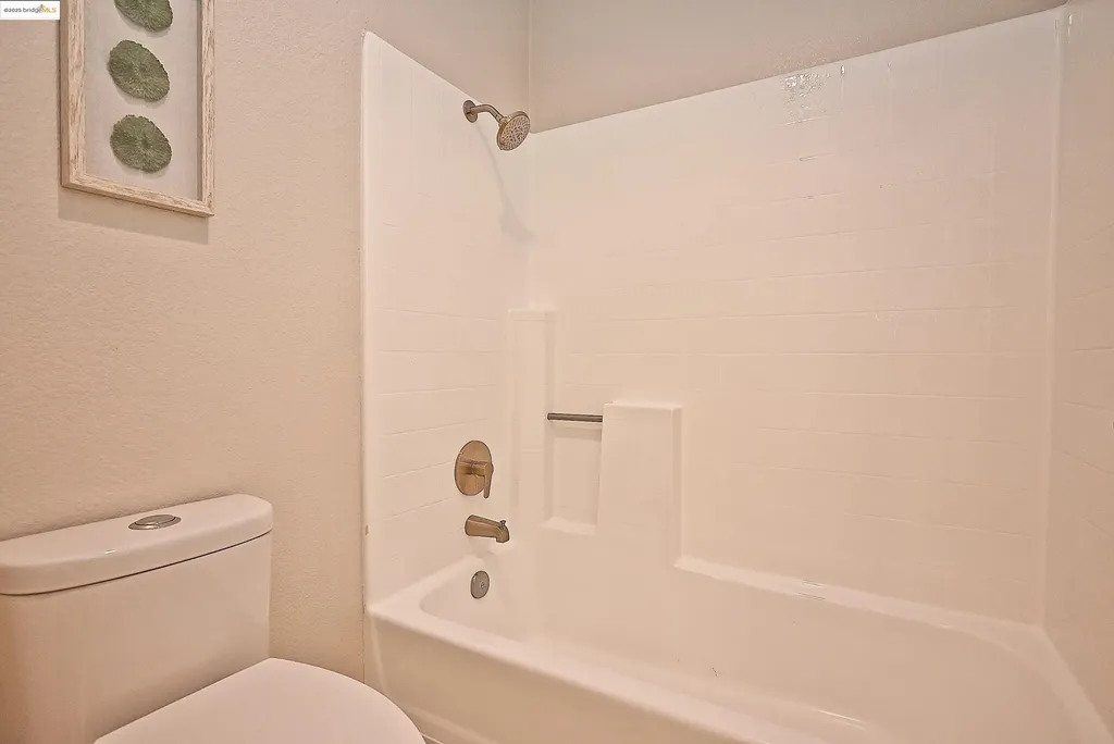550 Canyon Oaks Drive Oakland CA 94605
