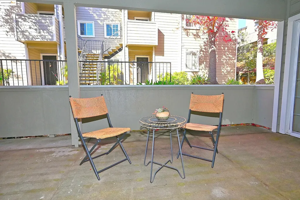 550 Canyon Oaks Drive Oakland CA 94605