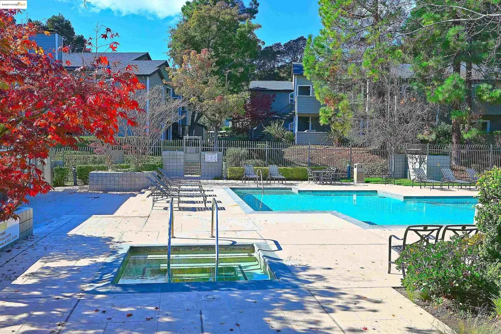 550 Canyon Oaks Drive Oakland CA 94605