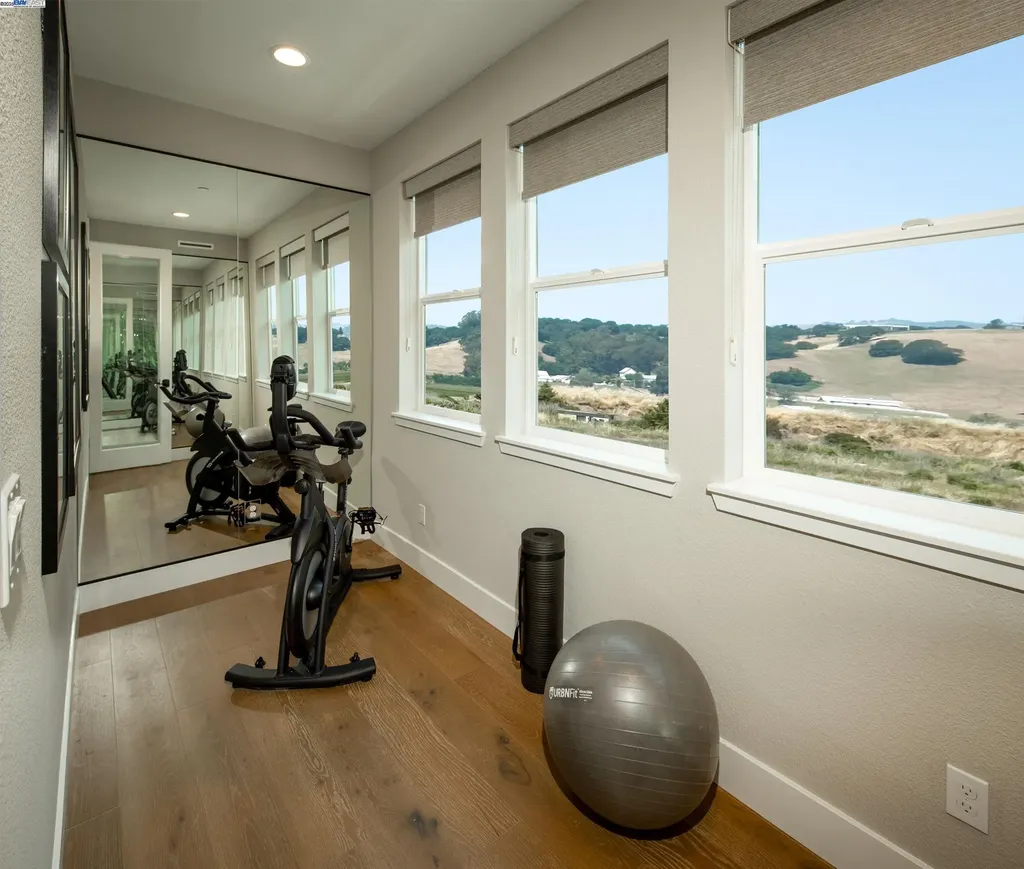 344 Waypoint Drive Napa CA 94558
