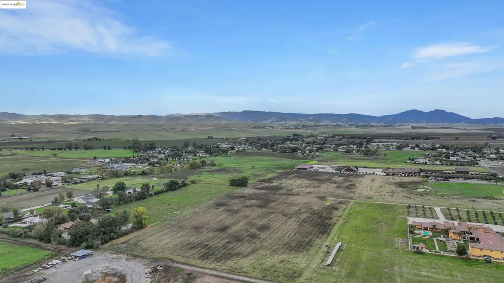 3590 Byer Road Byron CA 94514