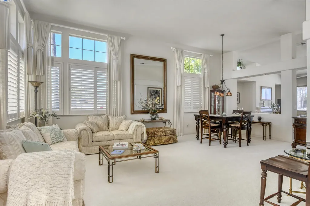 1989 Newport Drive Discovery Bay CA 94505